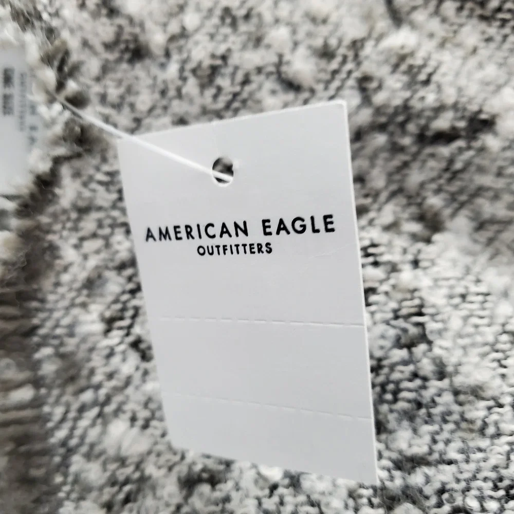 American Eagle Grey Ombre Boucle Wrap Scarf Eyelash Fringe NEW